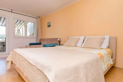 Ferienwohnung mit Klimaanlage und Pool