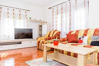 Ferienwohnung mit Terrasse und Klimaanlage