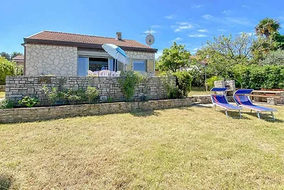 Villa an der Küste direkt am Strand gelegen m