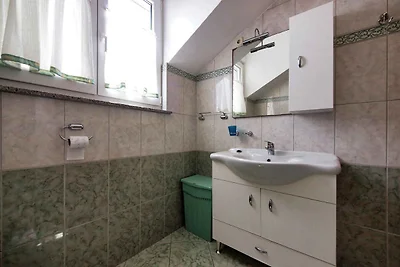 Ferienwohnung mit Klimaanlage und Grill