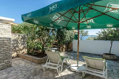 Ferienhaus mit Klimaanlage und Meerblick