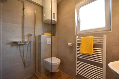 Ferienwohnung mit Balkon und Klimaanlage