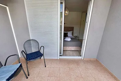 Ferienwohnung mit Balkon und Klimaanlage