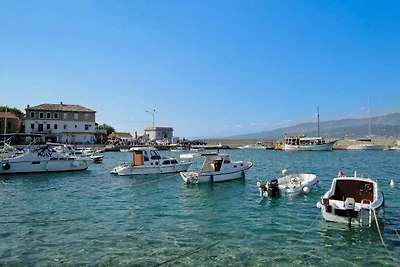 Komfortable Ferienwohnung Andjelko mit Meerbl