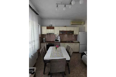 Ferienwohnung mit Klimaanlage und Terrasse