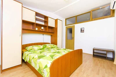 Ferienwohnung mit Balkon und Meerblick