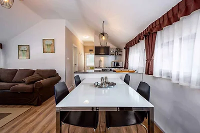 Ferienwohnung mit Terrasse und Klimaanlage