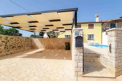 Villa Ginevra mit Pool
