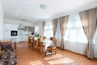 Ferienwohnung mit Klimaanlage und Grill