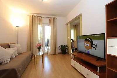 Ferienwohnung mit Terrasse und nur 150 m vom
