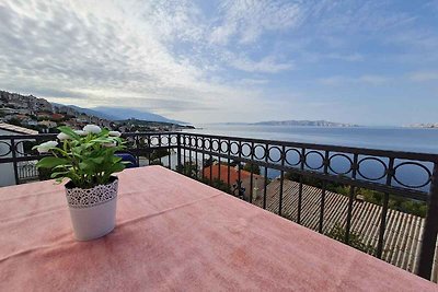 Ferienwohnung mit Klimaanlage und Balkon