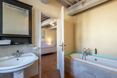 Ferienwohnung mit Terrasse, Klimaanlage und