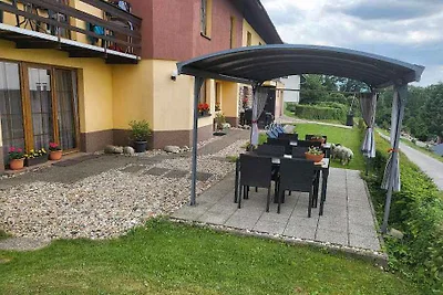 Ferienwohnung mit Aussenpool und