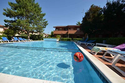 Ferienwohnung mit Blakon und Garten