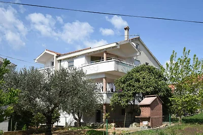 Charmantes Apartment mit Meerblick in Sv.