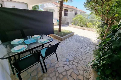 Ferienwohnung mit Terrasse und Klimaanlage
