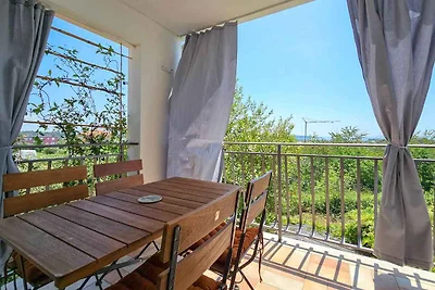 Ferienwohnung mit Balkon und Klimaanlage