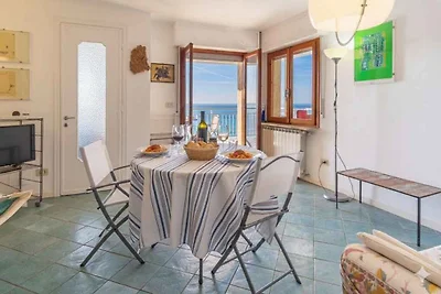 Ferienwohnung mit Balkon mit Meerblick