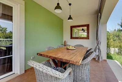 Villa mit Klimaanlage und Pool