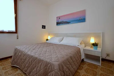 Ferienwohnung mit Balkon und Klimaanlage