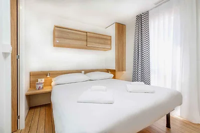 Mobilehome mit Klimaanlage, Terrasse und