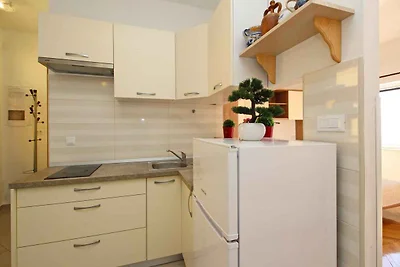 Studio mit Meerblick 10 m von der Adria