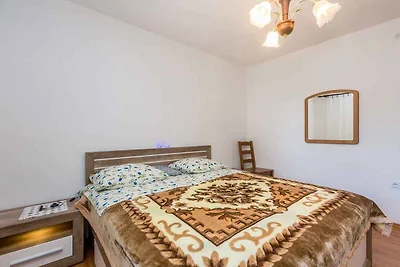 Ferienwohnung mit Terrasse und Klimaanlage