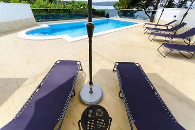 Appartamento Vacanza con famiglia Marina Trogir
