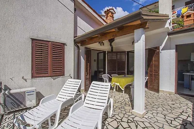 Ferienwohnung mit Terrasse und Klimaanlage