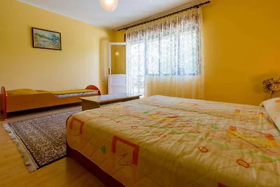 Ferienwohnung mit Grill, Klimaanlage und WLAN