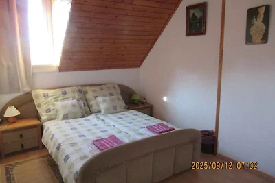 Ferienhaus mit Garten und nur 300 m vom Stran