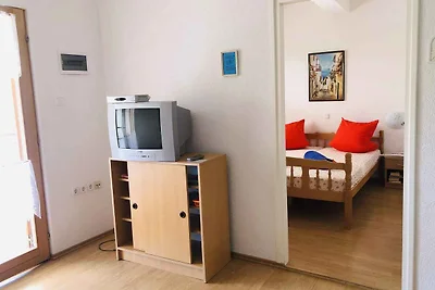 Ferienwohnung mit Terrasse in Meernähe