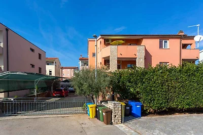 Ferienwohnung mit Klimaanlage und Balkon