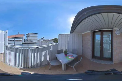 Ferienwohnung mit Klimaanlage und Balkon