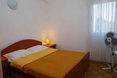 Appartamento Vacanza con famiglia Privlaka