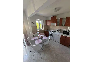 Ferienwohnung mit Balkon und Grill