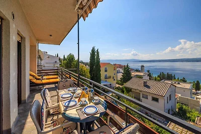 Ferienwohnung mit Balkon und Klimaanlage