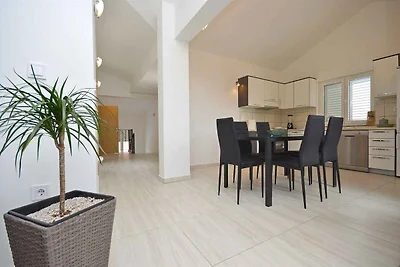 Ferienwohnung Familienfreundlich mit Klimaanl