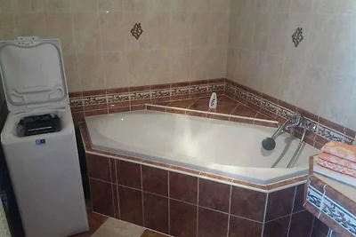 Ferienhaus mit Pool und Kamin