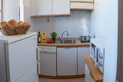 Ferienwohnung mit Klimaanlage und Balkon mit