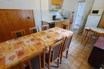 Ferienwohnung mit schönem Garten und einer gr