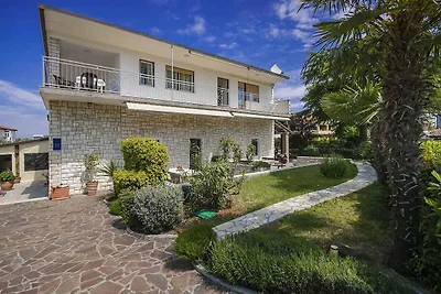 Ferienwohnung nah am meer mit pool und