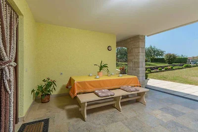 Appartamento Vacanza con famiglia Kirmenjak