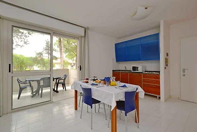 Ferienwohnung mit Klimaanlage, Balkon und