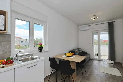 Ferienwohnung mit Pool und Grillterrasse