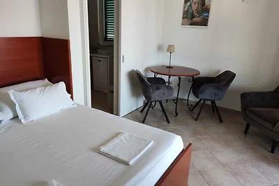 Studio-Apartment mit Meerblick in Strandnähe