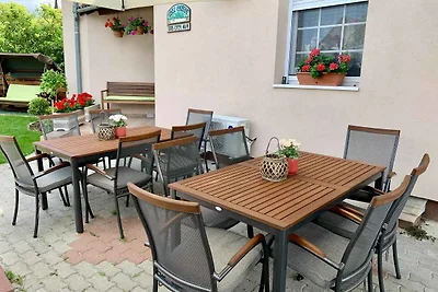 Ferienwohnung modern eingerichtet, mit WLAN u