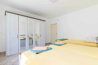 Apartament Dla rodzin Sveti Filip i Jakov
