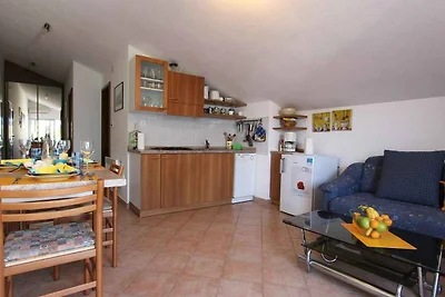 Ferienwohnung mit Klimaanlage und Balkon