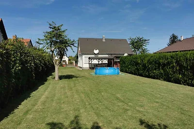 Ferienhaus mit Pool, WLAN und Klimaanlage